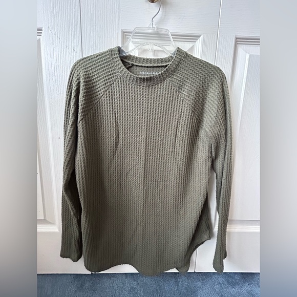 American Eagle Thermal Longsleeve - Picture 2 of 3